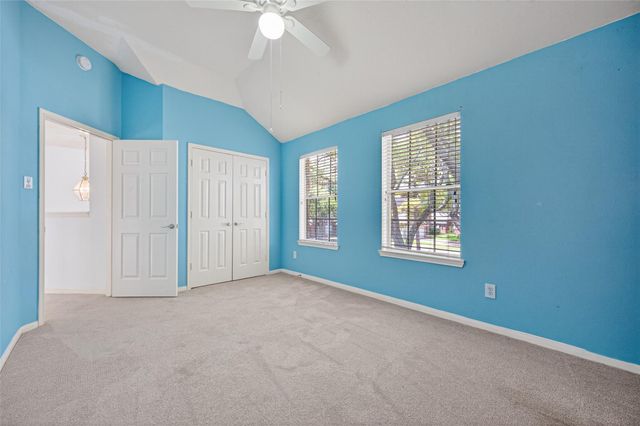 10406 Comanche Springs Court, Houston, TX 77095