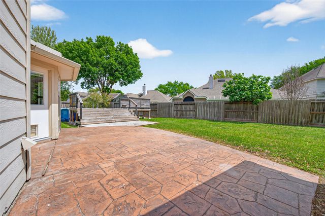 10406 Comanche Springs Court, Houston, TX 77095