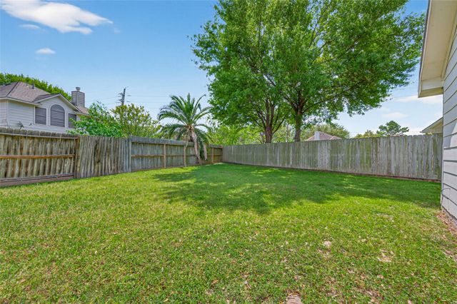 10406 Comanche Springs Court, Houston, TX 77095