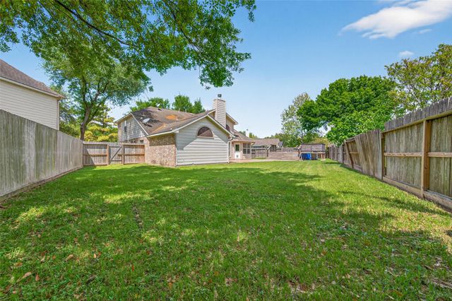 10406 Comanche Springs Court, Houston, TX 77095