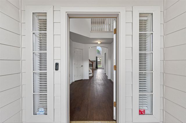 10406 Comanche Springs Court, Houston, TX 77095