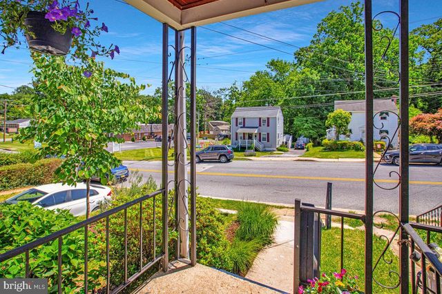 8438 OAKLEIGH RD, Baltimore, MD 21234