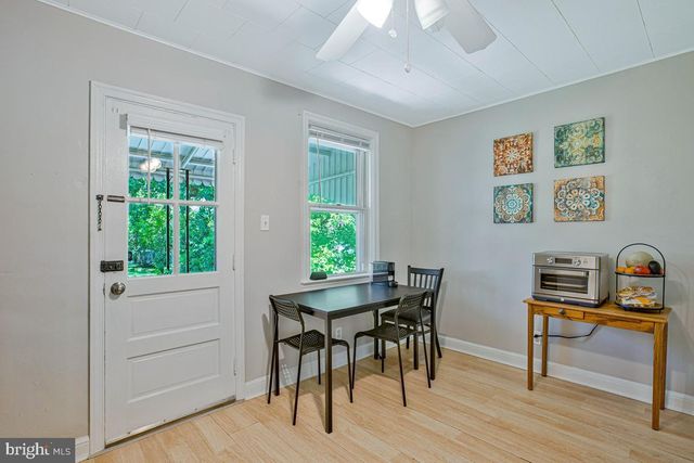 8438 OAKLEIGH RD, Baltimore, MD 21234