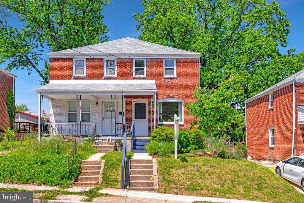 8438 OAKLEIGH RD, Baltimore, MD 21234