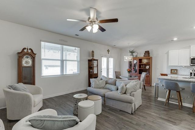 161 Canyon Ferry Way, Hoschton, GA 30548