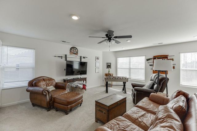 161 Canyon Ferry Way, Hoschton, GA 30548