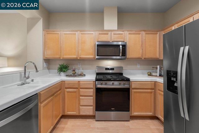 10780 Ruthven Ln, Dublin, CA 94568