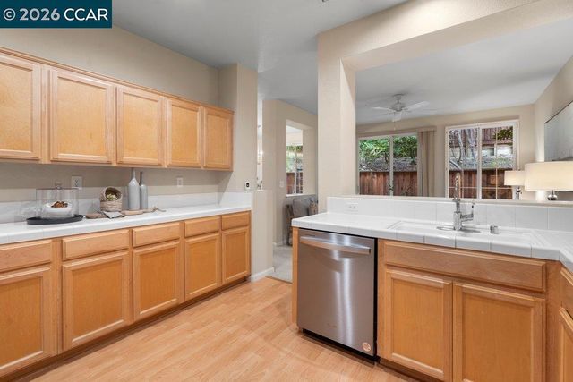 10780 Ruthven Ln, Dublin, CA 94568