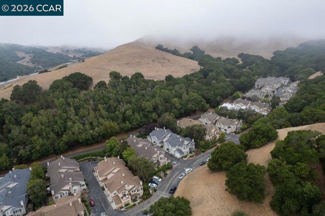 10780 Ruthven Ln, Dublin, CA 94568
