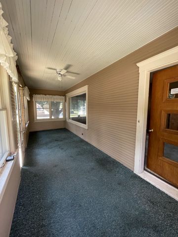 1011 6th Avenue, Mountain Lake, MN 56159