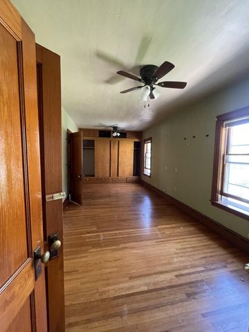 1011 6th Avenue, Mountain Lake, MN 56159