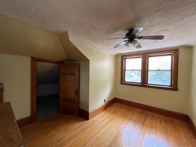 1011 6th Avenue, Mountain Lake, MN 56159