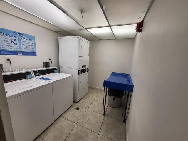 10801 SW 109th Court D305, Miami, FL 33176