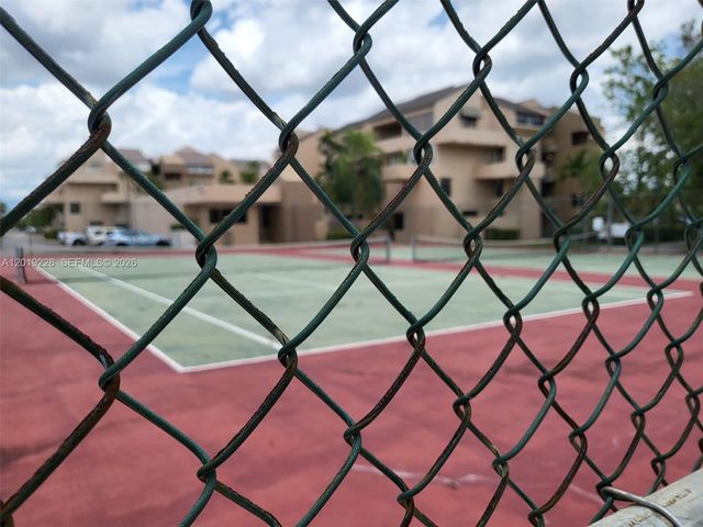 10801 SW 109th Court D305, Miami, FL 33176
