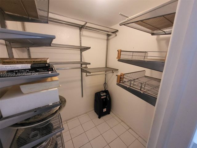 10801 SW 109th Court D305, Miami, FL 33176