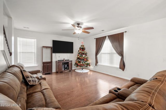 37 Kings Cross Court, Beaufort, SC 29902