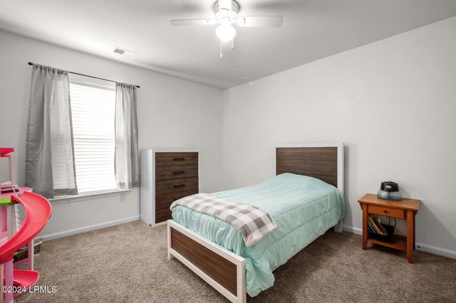 37 Kings Cross Court, Beaufort, SC 29902