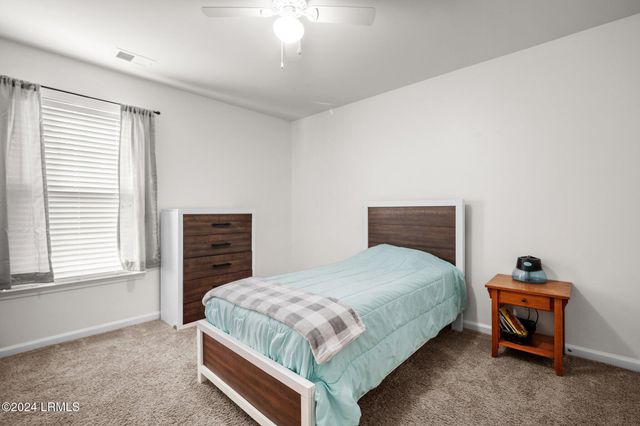 37 Kings Cross Court, Beaufort, SC 29902