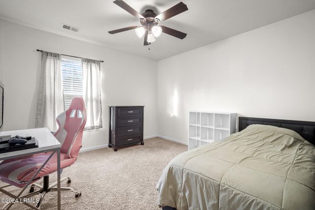 37 Kings Cross Court, Beaufort, SC 29902