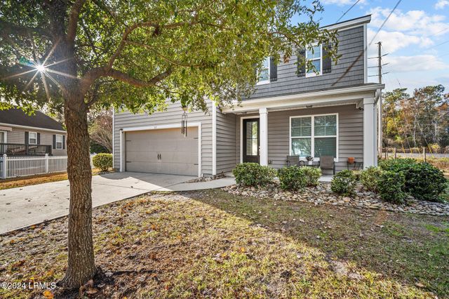 37 Kings Cross Court, Beaufort, SC 29902