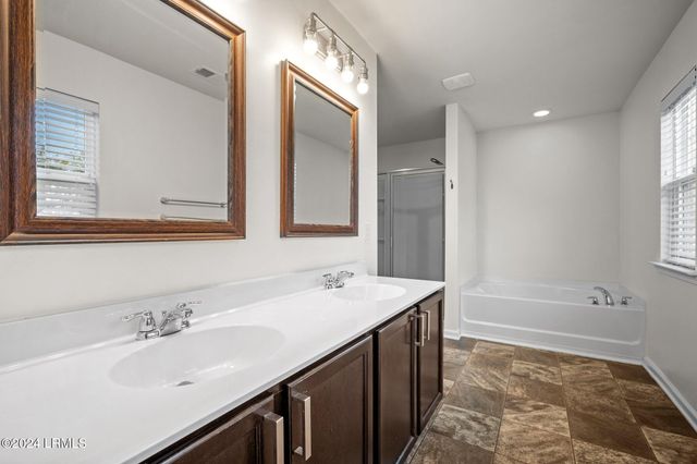 37 Kings Cross Court, Beaufort, SC 29902