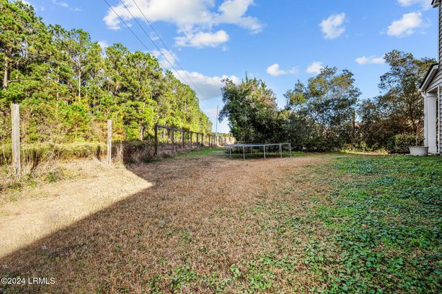 37 Kings Cross Court, Beaufort, SC 29902