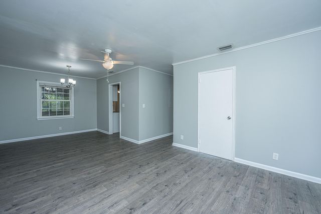 2881 Charlene Drive, North Charleston, SC 29405