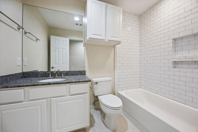 6012 Kirby Drive, West University Place, TX 77005