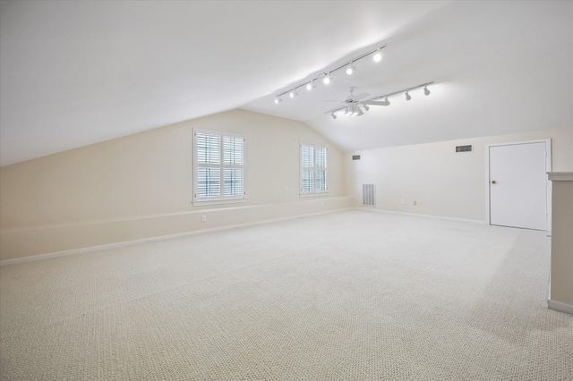 6012 Kirby Drive, West University Place, TX 77005