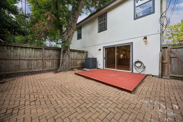 6012 Kirby Drive, West University Place, TX 77005