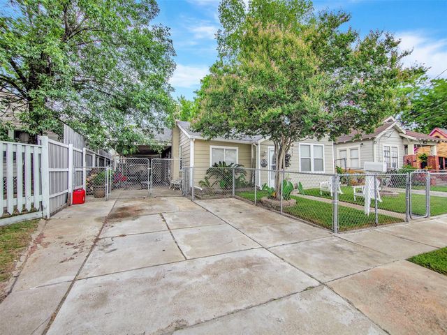 5207 Mccormick Street, Houston, TX 77023