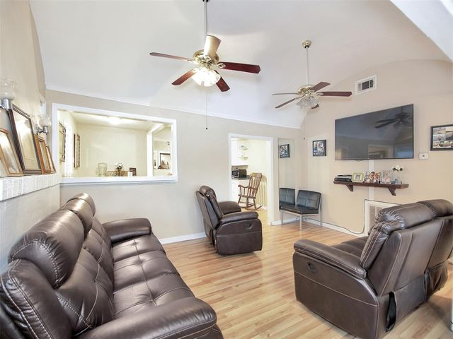 5207 Mccormick Street, Houston, TX 77023