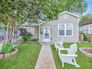 5207 Mccormick Street, Houston, TX 77023