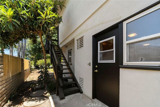 2332 8th, La Verne, CA 91750