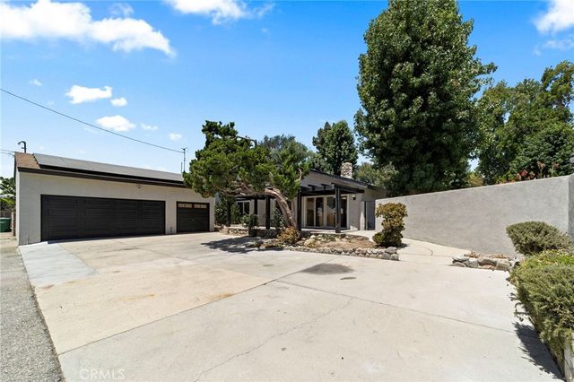 2332 8th, La Verne, CA 91750