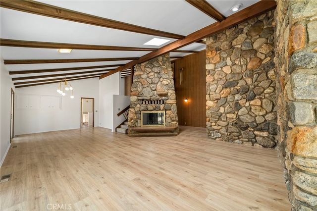 2332 8th, La Verne, CA 91750