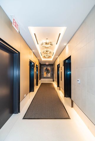 350 N Canal Street 2409, Chicago, IL 60606