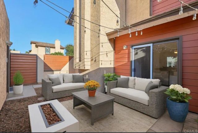 140 E El Norte Pkwy 44, Escondido, CA 92026