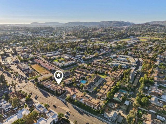 140 E El Norte Pkwy 44, Escondido, CA 92026