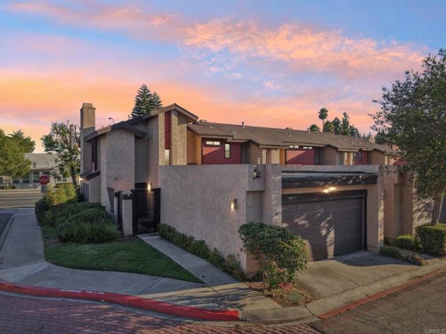 140 E El Norte Pkwy 44, Escondido, CA 92026