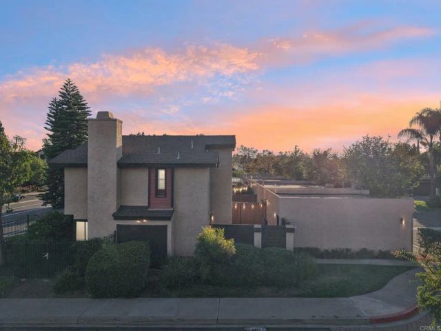 140 E El Norte Pkwy 44, Escondido, CA 92026