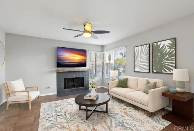 140 E El Norte Pkwy 44, Escondido, CA 92026