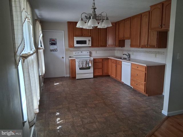 2014 RANDALL RD, Enola, PA 17025