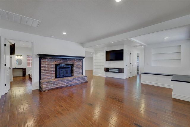 5078 Western Ave, Olivehurst, CA 95961