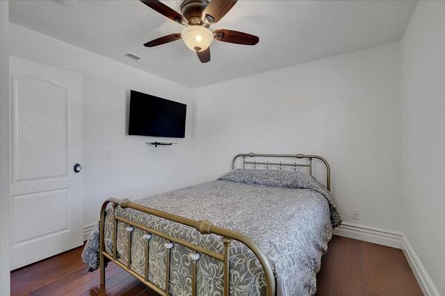 5078 Western Ave, Olivehurst, CA 95961