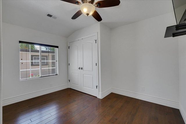 5078 Western Ave, Olivehurst, CA 95961