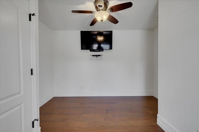 5078 Western Ave, Olivehurst, CA 95961