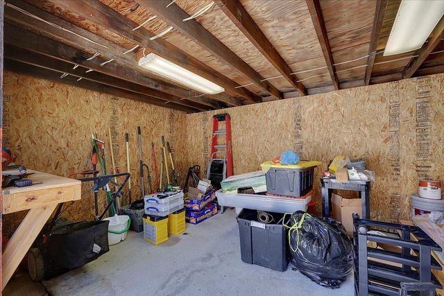 5078 Western Ave, Olivehurst, CA 95961