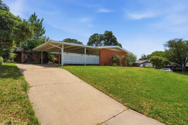 8324 Doreen Avenue, Fort Worth, TX 76116