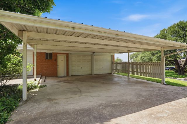 8324 Doreen Avenue, Fort Worth, TX 76116